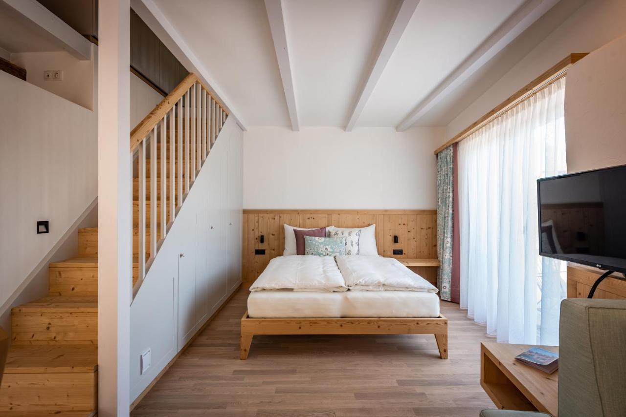 Weingut Schmid Oberrautner Apartment Suites Bolzano Bagian luar foto
